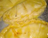 A picture of step 3 of Spicy lal Mirch Qeema calzone.
