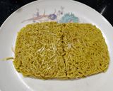 A picture of step 3 of Maggi Sandwich.