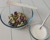 Mediterrán joghurtos salátamix recept fázis 5 fotója