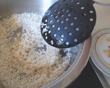 Foto del paso 1 de la receta: Huevos rellenos con arroz