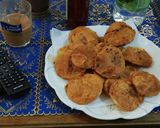 A picture of step 2 of Round potato fritters.