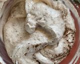 A picture of step 4 of Bread Oreo Cake.