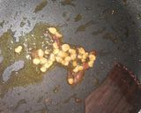 A picture of step 3 of Cheese Ravioli stuffed with paneer corn and herbs.