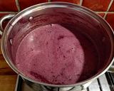Áfonya krémleves recept fázis 5 fotója