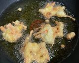 Gambar langkah 4 resipi Cucur Jagung.