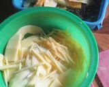 Foto langkah ke 1 dari resep Tumis kates/pepaya muda pedas terasi.