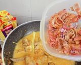 Foto langkah ke 4 dari resep Ayam Kecombrang Masak kecap.
