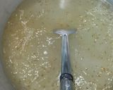 A picture of step 3 of Chicken flavored simple rice.