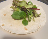 Foto del paso 3 de la receta: Burritos de calabacín y jamón ibérico al pesto