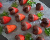 Foto langkah ke 6 dari resep Valentine Strawberry.