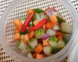 Foto langkah ke 8 dari resep Sate empuk bumbu kacang acar timun.