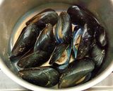 Foto del paso 2 de la receta Mejillones a la fina crema de cava