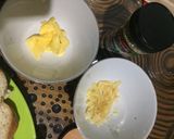 Foto langkah ke 3 dari resep Garlic bread saus bolognese.