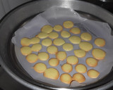 காயின் பிஸ்கெட் அல்லது முட்டை பிஸ்கெட் (Coin Biscuit recipe in tamil) ரெசிபி ஸ்டேப் 7 புகைப்படம்