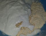 A picture of step 1 of Pakora kadhi.