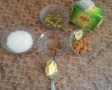 A picture of step 1 of Kashmiri Kehwa.