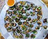 Hình bước làm 3 của món Sò lông nướng mỡ hành