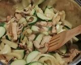 Zöldséges pulykamell kókusztejes szószban recept fázis 3 fotója