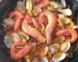 Foto del paso 2 de la receta: Paella de marisco