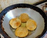 মুগ ডালের খাস্তা কচুরি (moog daler khasta kachuri recipe in Bengali) রেসিপি ধাপ - 5 ছবি