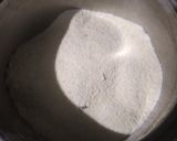 A picture of step 1 of SemolinaSweets.