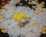 Foto langkah ke 2 dari resep Butter Rice Egg.