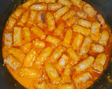 Foto del paso 4 de la receta: Salchichas en salsa koreana de curry rojo