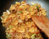 Foto langkah ke 5 dari resep Udang saos mentega.