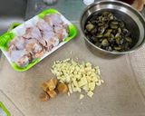蒜香雞腿干貝蜆湯（超簡單電鍋料理）的食譜步驟1照片
