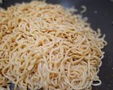 Foto langkah ke 1 dari resep Mie Goreng Spesial.
