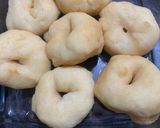 A picture of step 2 of Dahi bara Aloo dum.