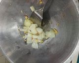 Foto langkah ke 2 dari resep 115. Rajungan Asam Manis,.