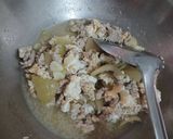 รูปขั้นตอนการทำที่ 5 ของ ผัดผักกาดดองหมูสับใส่ไข่ ไม่ใช้น้ำมัน