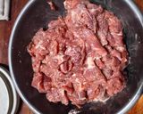 Foto langkah ke 1 dari resep Daging Goreng Cabai Garam.