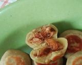 Foto langkah ke 15 dari resep Bakpia Ubi (isi ayam dan gula susu).
