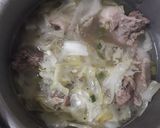 Hình bước làm 6 của món Thịt vịt kho khóm,canh cải nồi