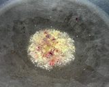 Foto langkah ke 2 dari resep 384. Risol Isi Bihun.