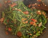 Foto langkah ke 3 dari resep Kangkung toge sambal seuhah.