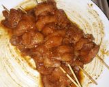 A picture of step 2 of Chicken suya skewers.