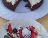 Foto del paso 7 de la receta: Torta De Chocolate Sin Harina Con Crema y Frutas Para Mamá ❤️