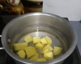 A picture of step 3 of Dum Aloo.