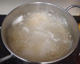 Foto del paso 1 de la receta: Spaghetti con espárrago triguero y bacon