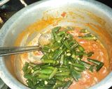A picture of step 5 of Bhindi ka salun.
