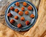 A picture of step 6 of Chotu nariyal ladoos (mini coconut Ladoo).