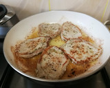 Foto del paso 5 de la receta: Lomo con patatas al ajillo