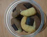 Foto langkah ke 8 dari resep Marble Cookies.