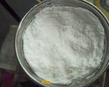 A picture of step 1 of Sago Flour Rolls.