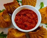 मोमोज़ (फ्राइड) Momos (fried) recipe in Hindi रेसिपी चरण 9 फोटो