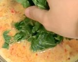 Foto langkah ke 2 dari resep Gulai telur daun singkong.
