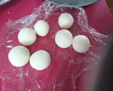 Foto del paso 2 de la receta: Trufas de coco y leche condensada(navidad)